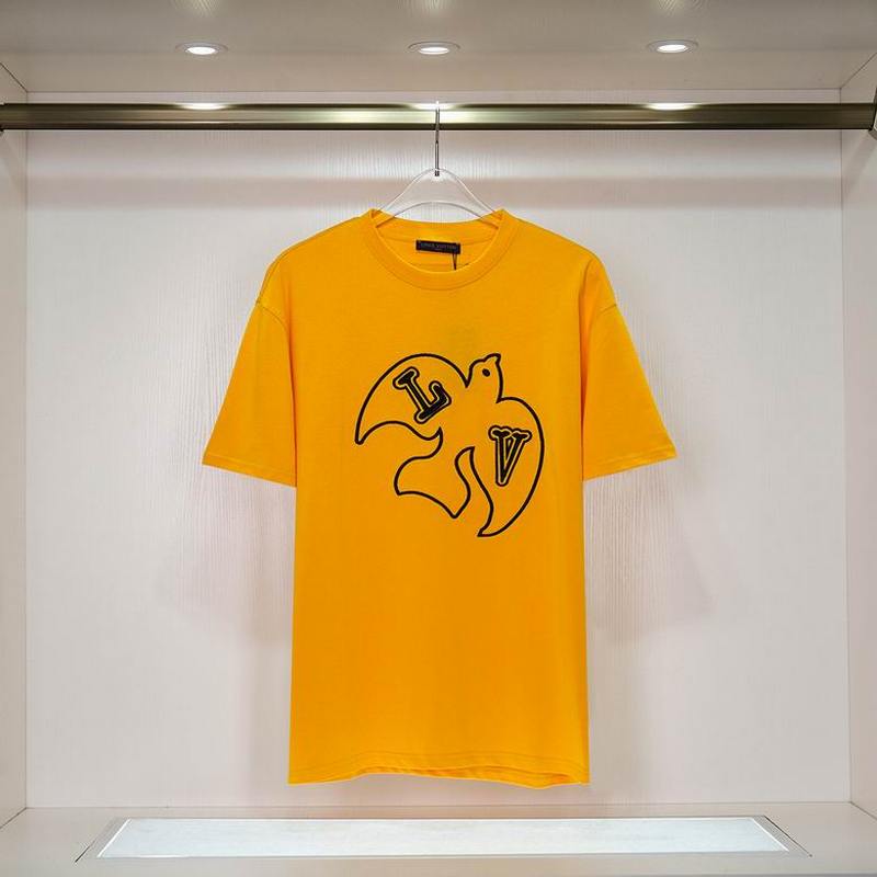 Louis Vuitton Men's T-shirts 284